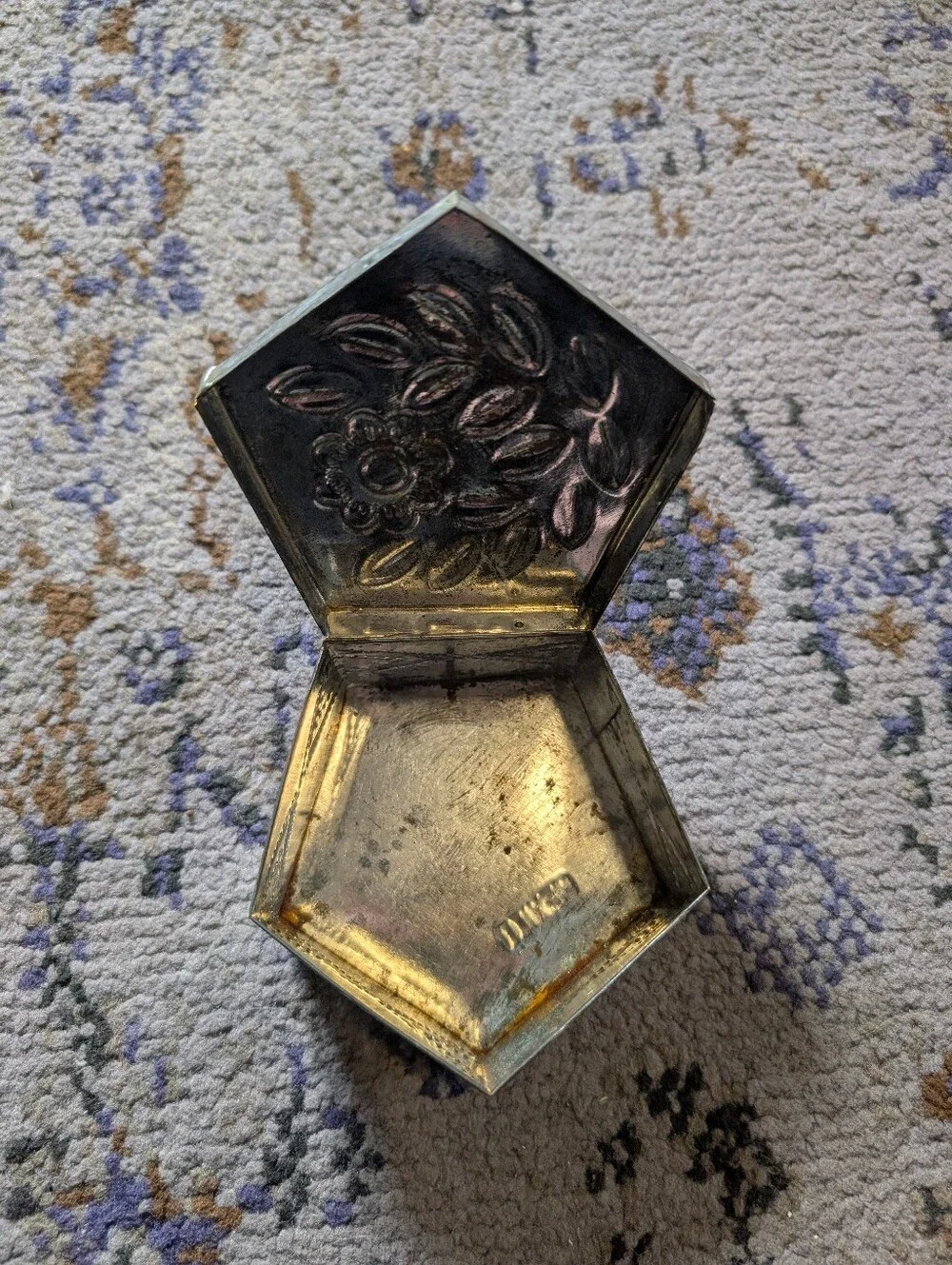 Vintage‎ Mexican Punched Tin Trinket Box With Floral Design Handmade Folk Art